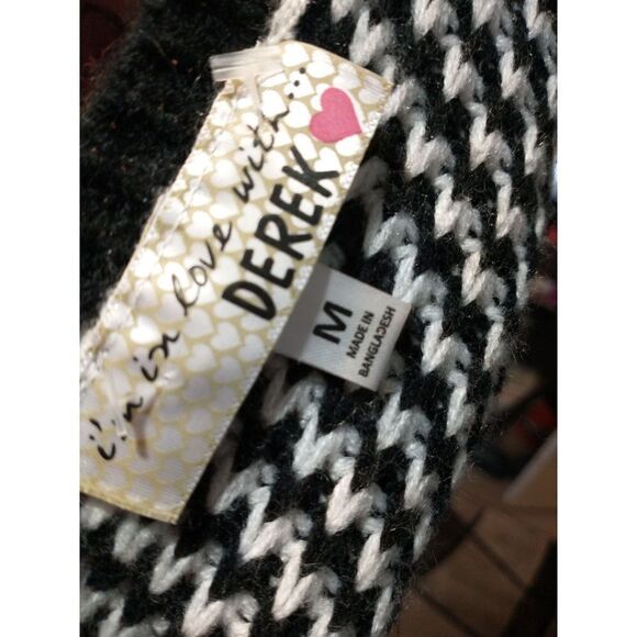 Derek Heart, batwinged cuddly cardigan medium - Picture 5 of 5